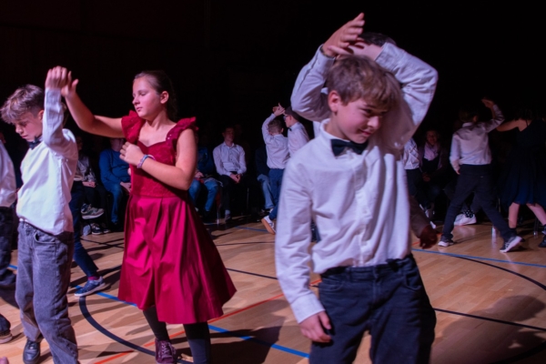 Dancing-Classrooms-Naenikon